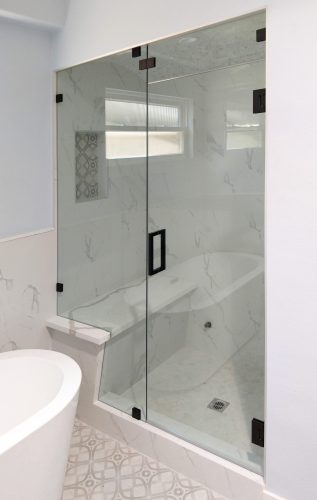 Inline 3/8 Inch Clear Glass Steam Shower with Pivoting Transum