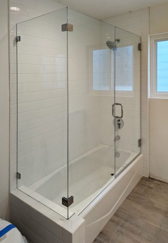 90 Degree Enclosure with Clear Glass