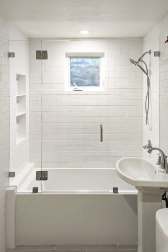 3 Piece Glass Tub Enclosure with Low Iron Glass